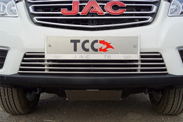 JAC T6 (4WD) 2.0T (бенз) 2021-   Решетка радиатора 12 мм